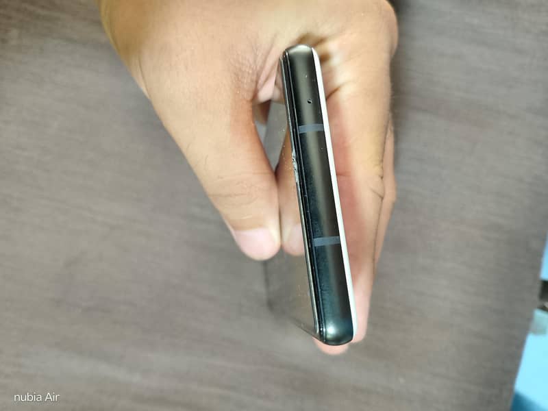 Google Pixel 6a 5