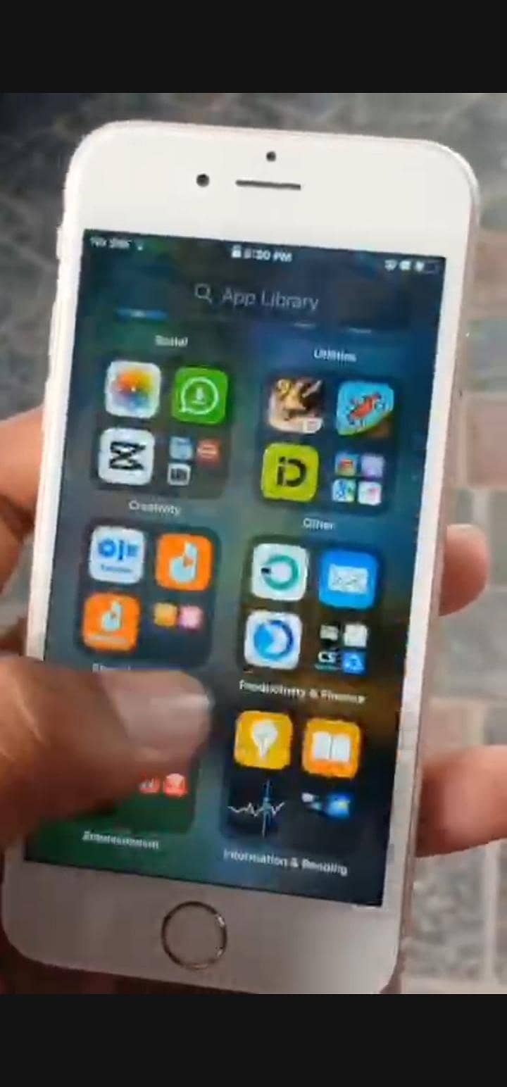 Apple iPhone 6 Plus 4