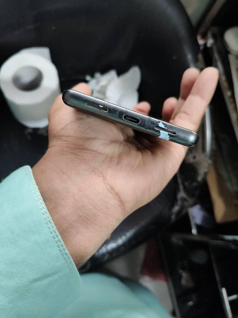 Google Pixel 7 Pro 2