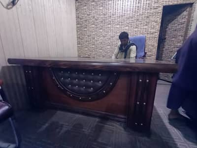 OFFICE  2 TABLES WITH 2 chairs For sale Good condition