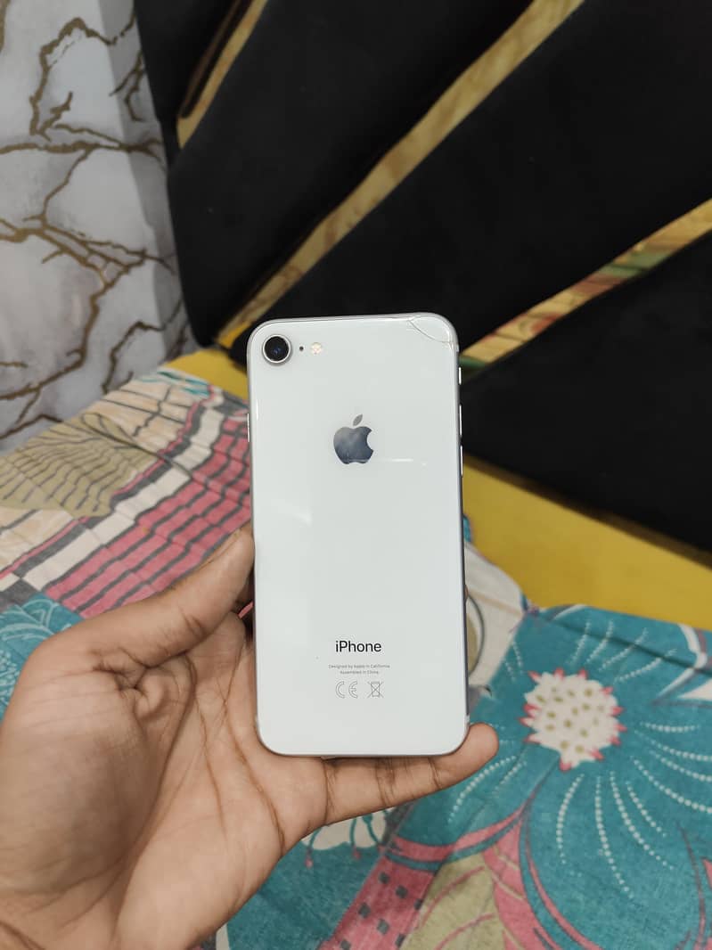 Apple iPhone 8 8