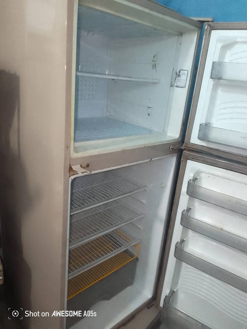 Dawlance fridge 3