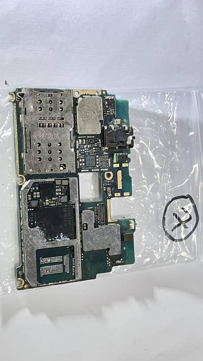 Kharab mobiles k motherboard chahya