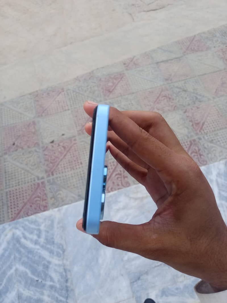 Realme Note 50 4