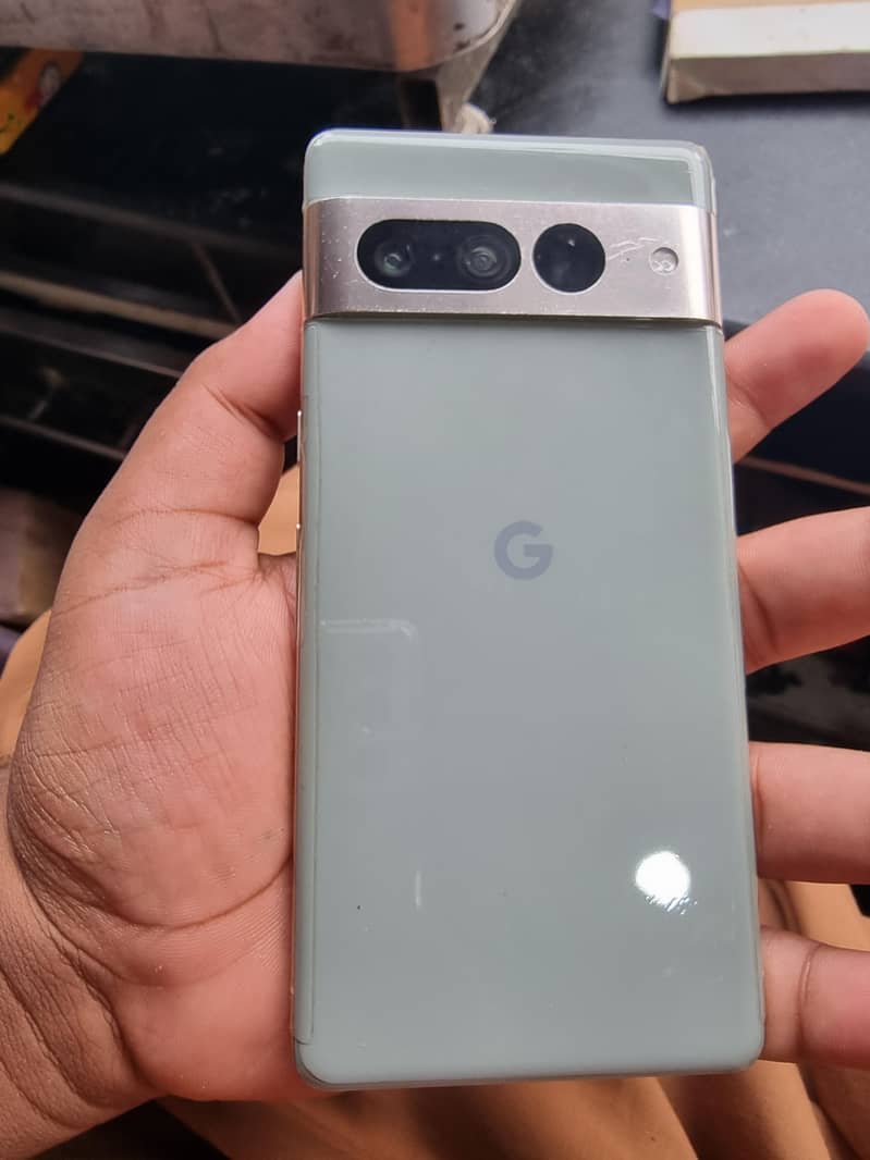 Google Pixel 7 Pro 0