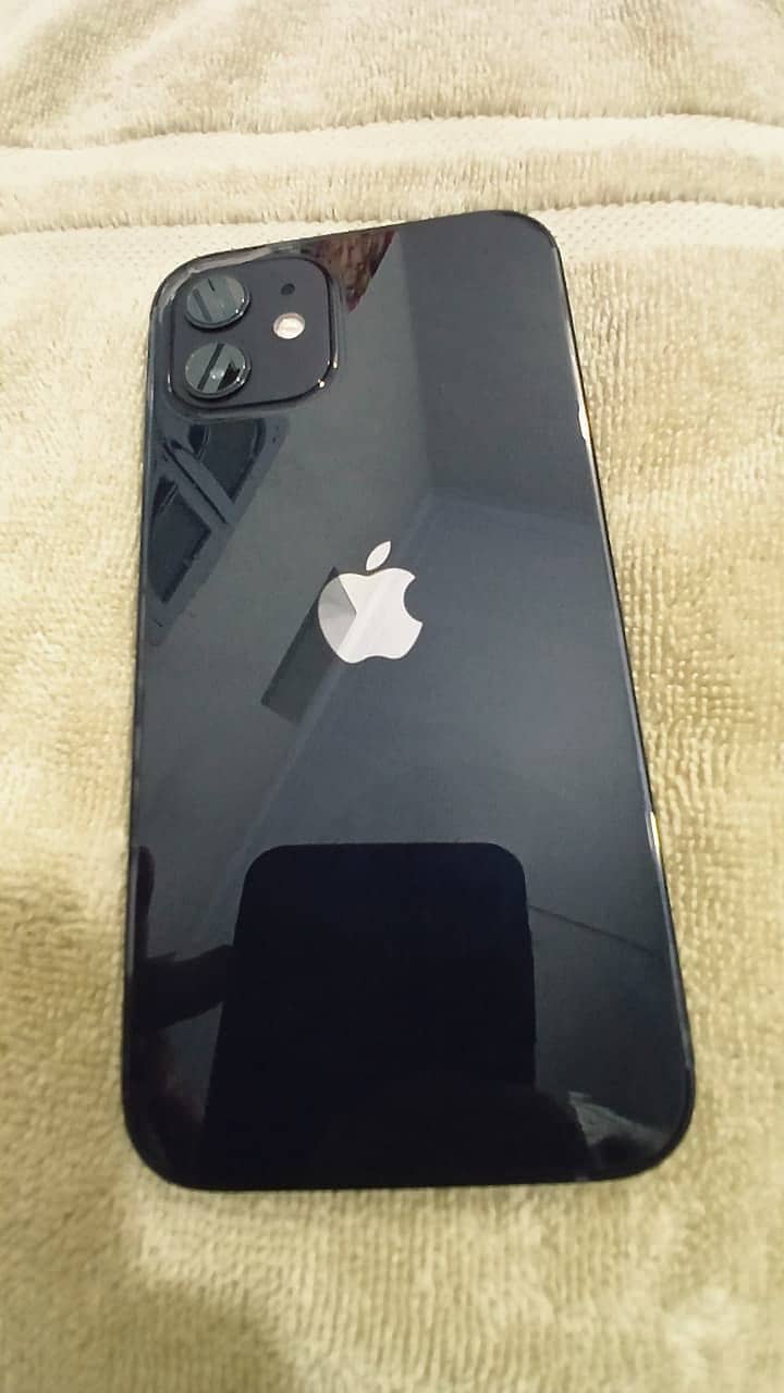 Apple iPhone 12 5