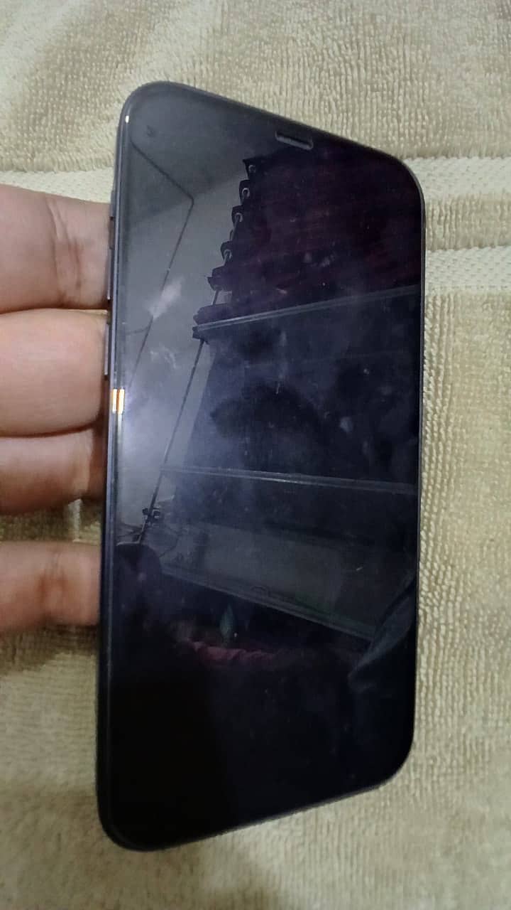 Apple iPhone 12 7