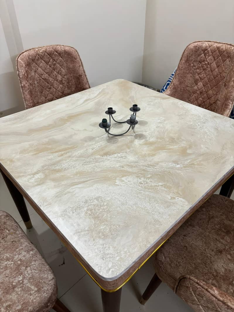 Dinning Table 3