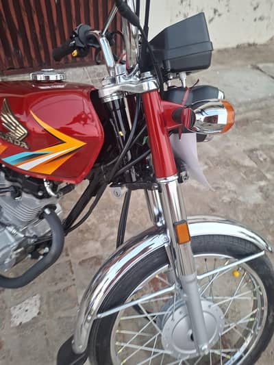 zero meter bike only 30km used