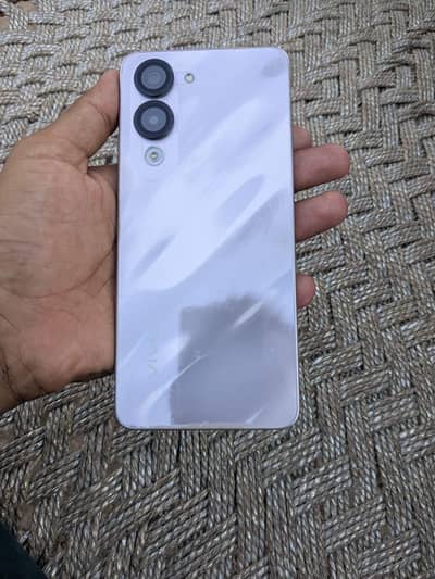 Vivo Y04