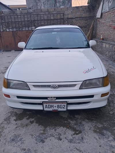 Toyota Corolla XE 2001