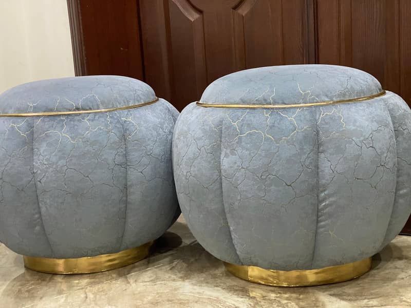 Seater sofa 0