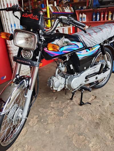 Honda CD70 2024 Lush APL (0306.6655410