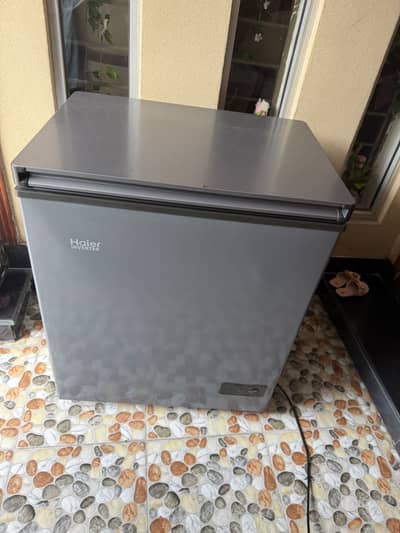 Inverter Freezer Hair  1 Month Used Only