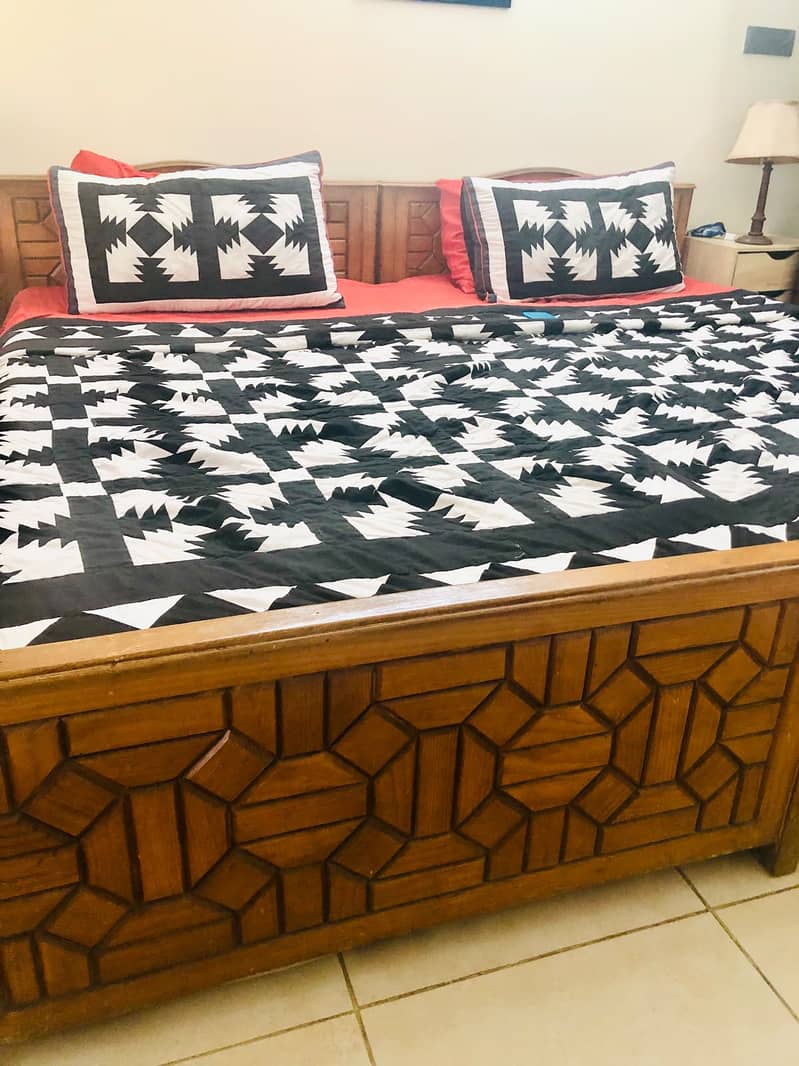 2 Single beds 2