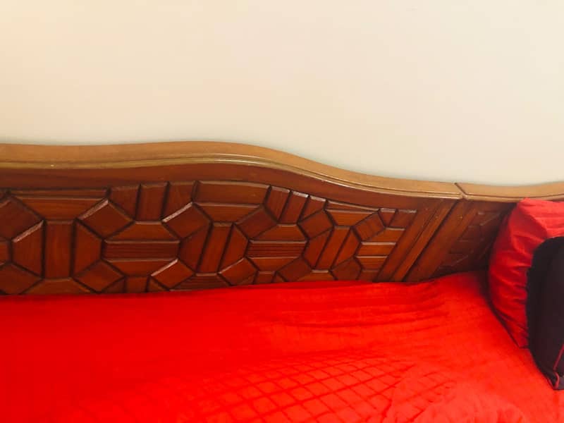 2 Single beds 4