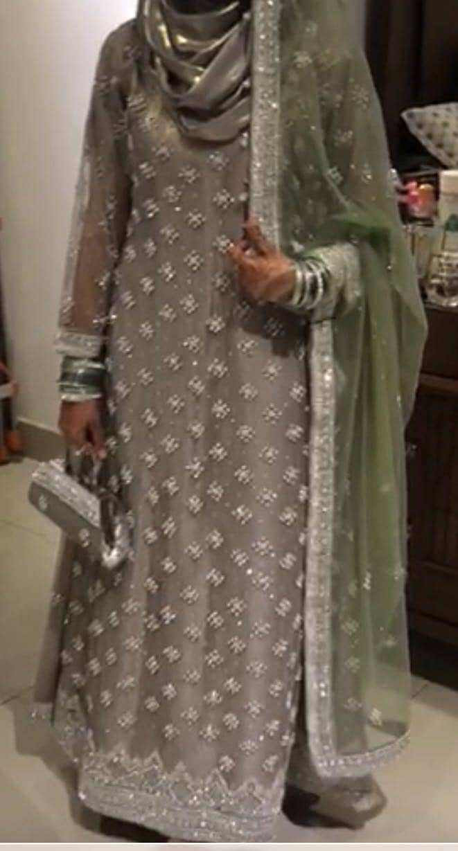 Dresses 9