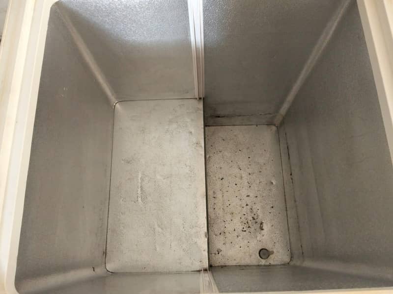 waves bubble door deep freezer 6