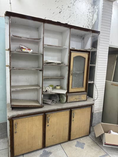 Almaries for sale