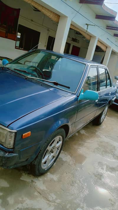 Nissan Sunny 1985