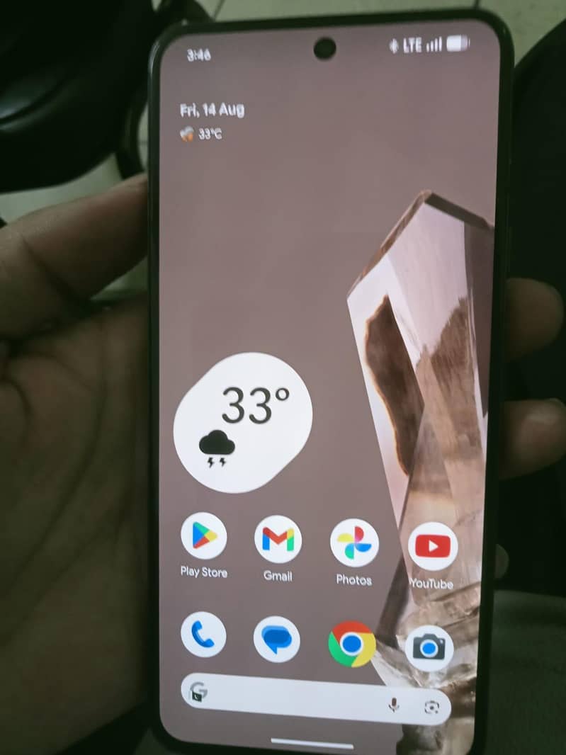 Google Pixel 8 2
