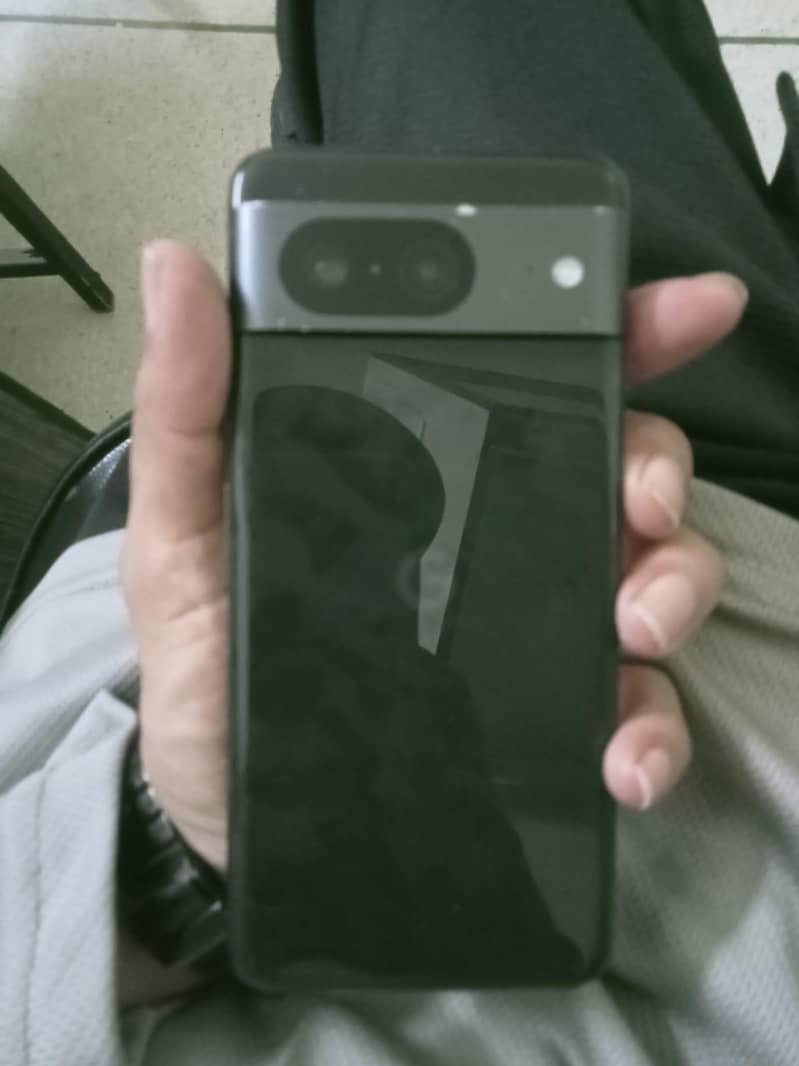 Google Pixel 8 3