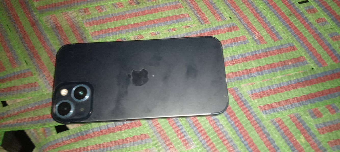 Apple iPhone 13 2
