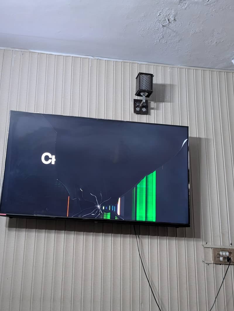 screen broken only 1