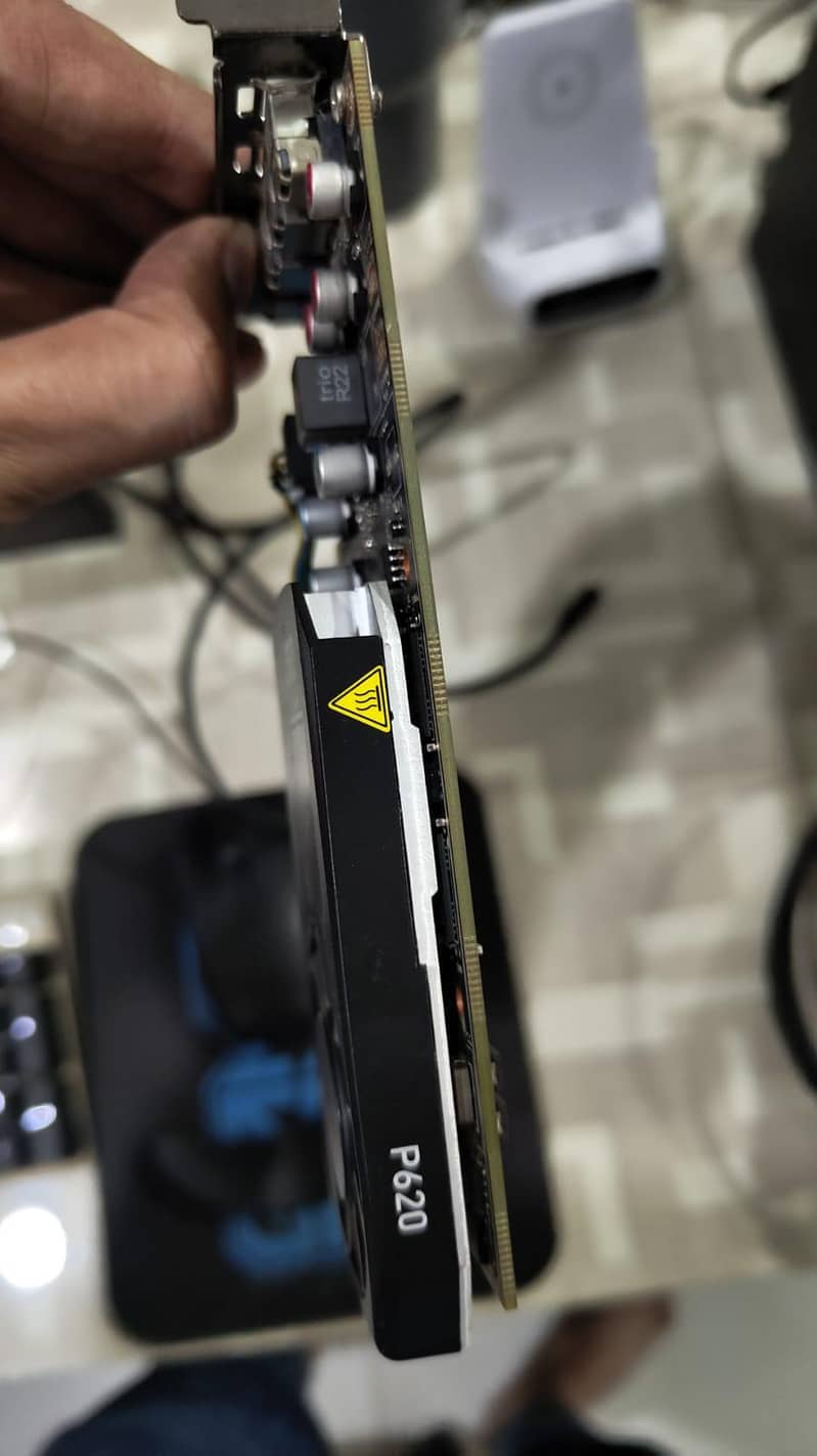 Nvidia Quadro P620 3