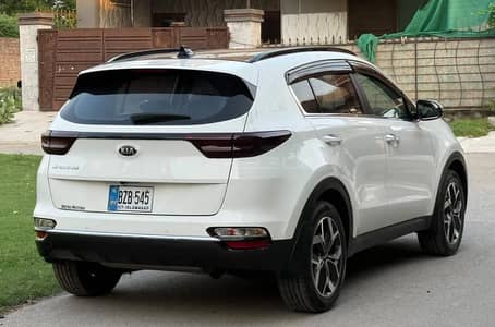 KIA Sportage FWD 2021