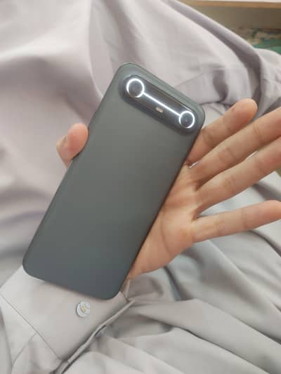 Tecno pova slim 5G