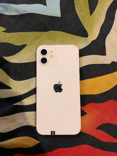 Apple iPhone 12