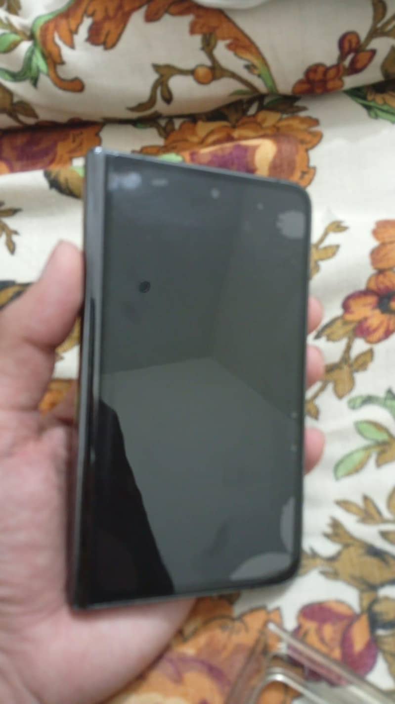 Google Pixel Fold 2