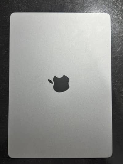 MacBook Air M2 16GB / 1TB SSD – 10/10 Condition | Battery Health 100%