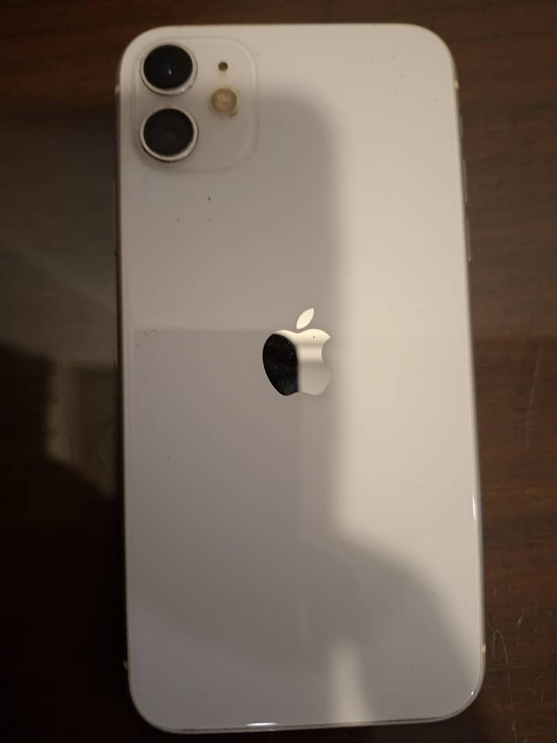 Apple iPhone 11 0