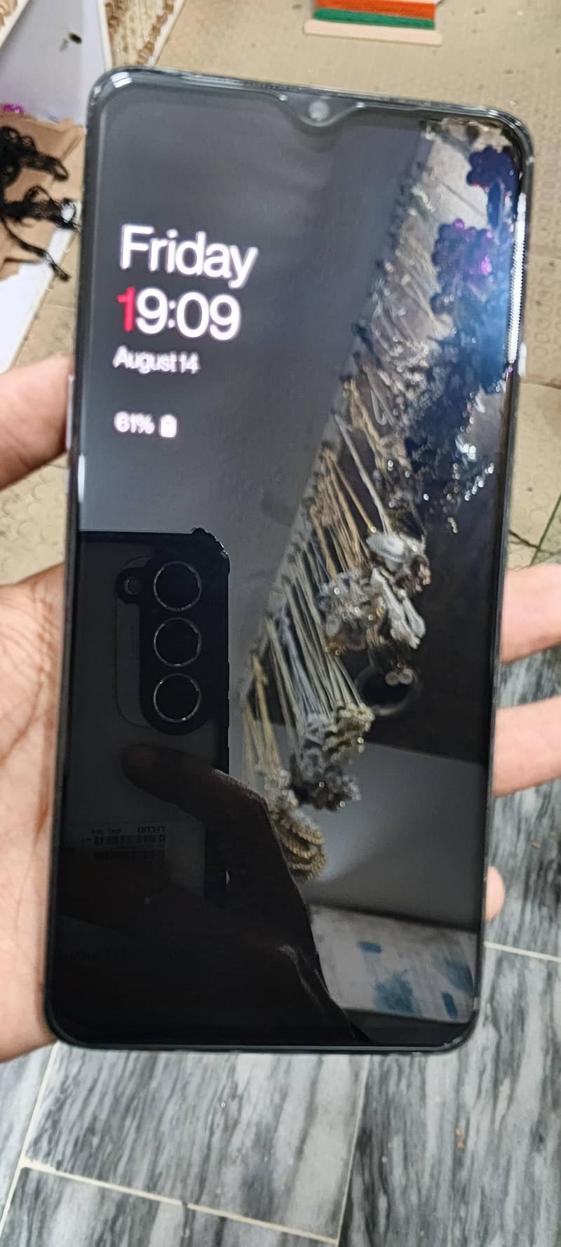 One Plus 7 6