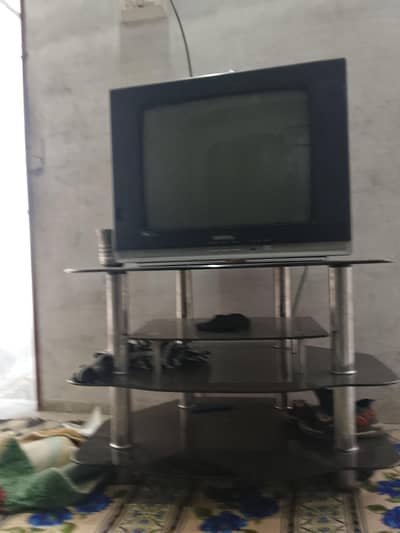 bilkul ok t. v. hai hamary Ghar pai cable nhi h ic liye sale karrhy ha