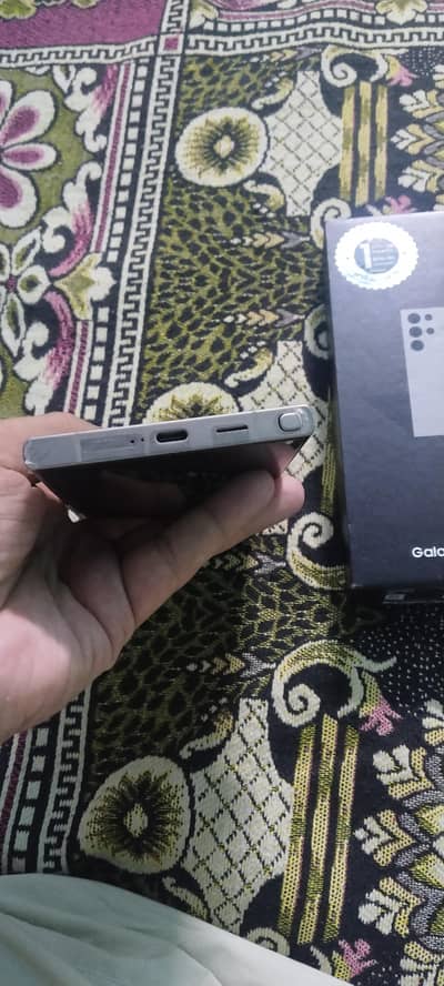 Samsung Mobile S24 Ultra non pta 12/512gb  complete Saman