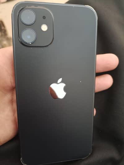 Apple iPhone 12