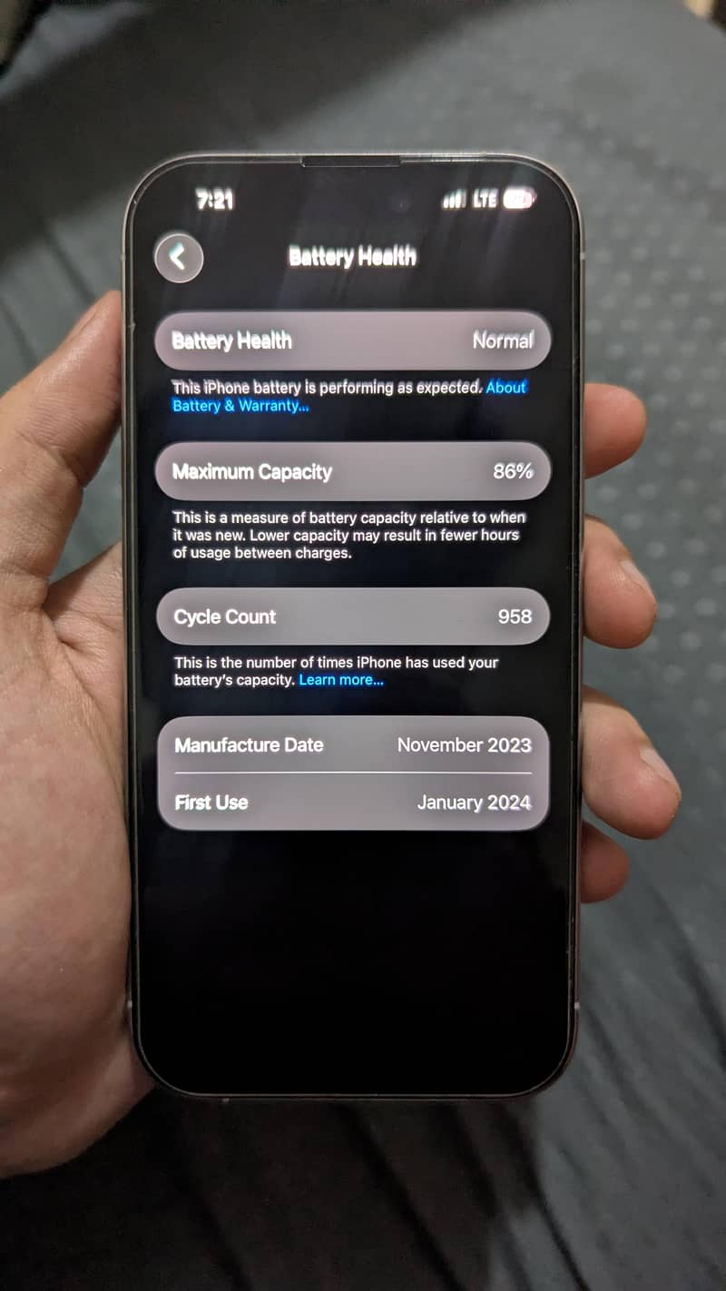 Apple iPhone 15 Pro 6