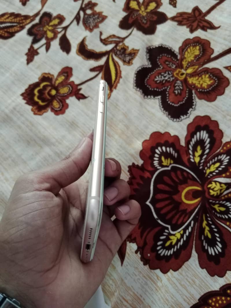 Apple iPhone 8 2