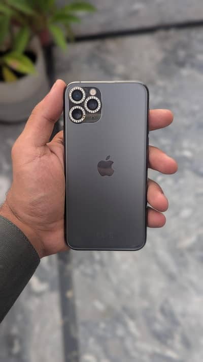 IPhone 11 pro official PTA 256 gb