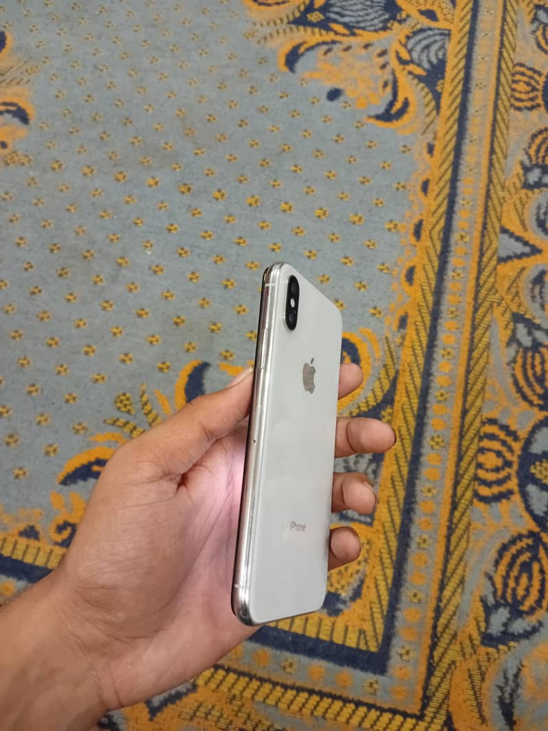 Apple iPhone X 1
