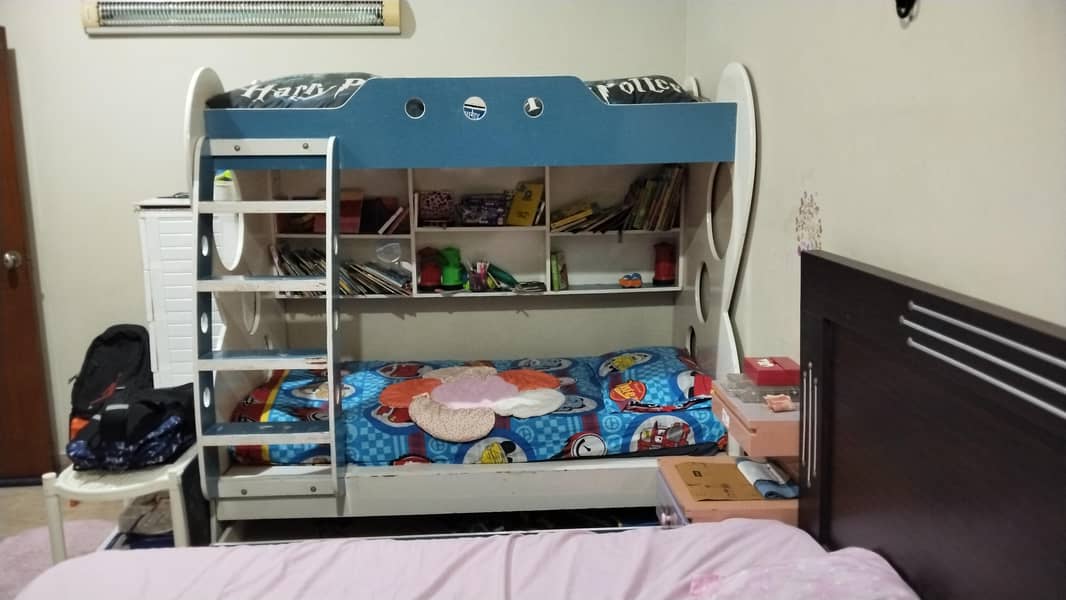 bunk bed 0
