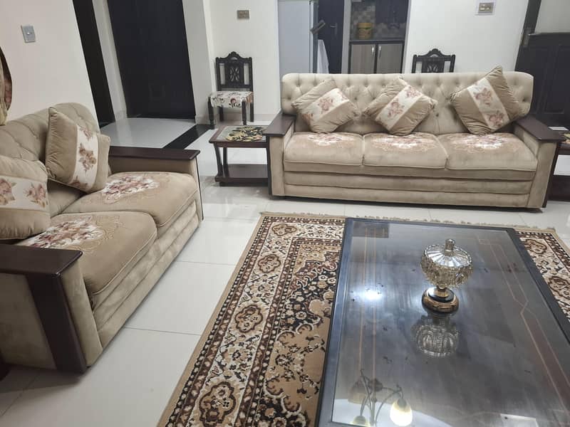 sofa and table set 4