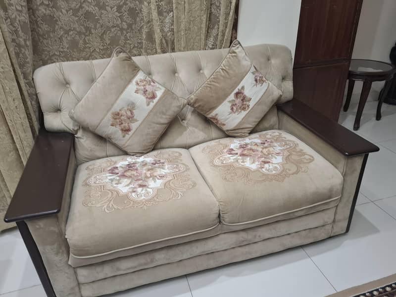 sofa and table set 7
