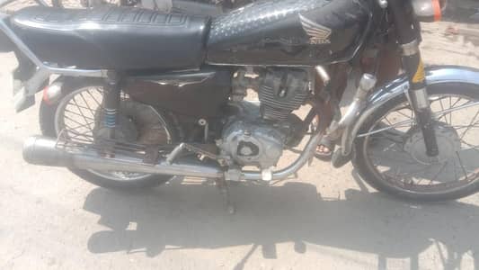engine tyre ok hin 03156573069 per call kr len