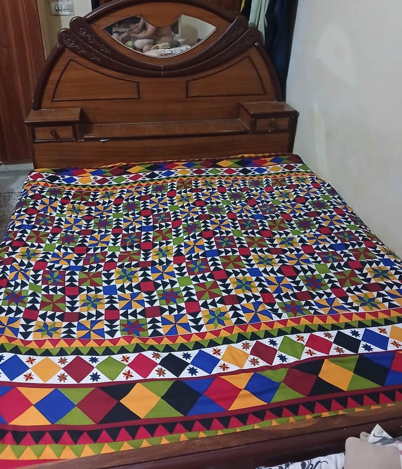 king size bed 1