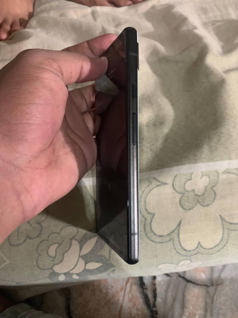 Google Pixel 6a 5