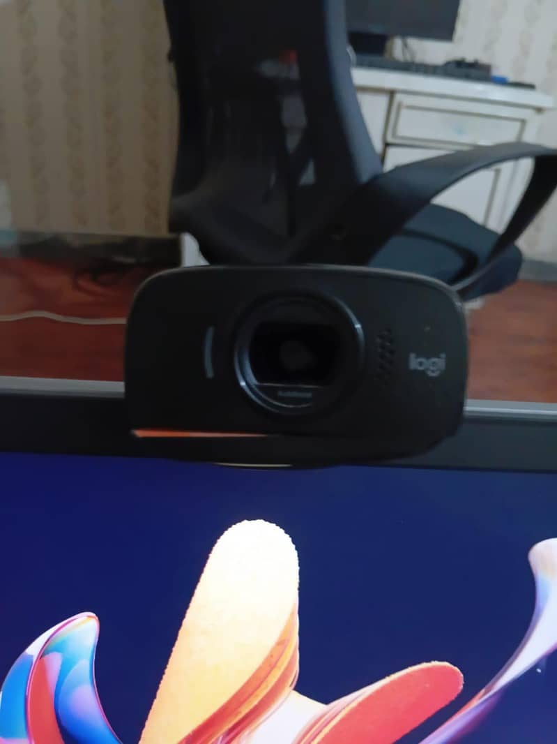 Logitech C525 HD 2